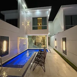 Boa House With Private Pool Casa de Férias